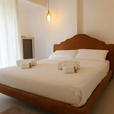 Apartment V-home V Collection